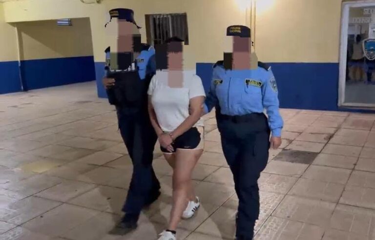 104194